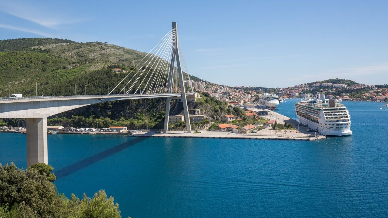Dubrovnik će naplaćivati euro po putniku s kruzera