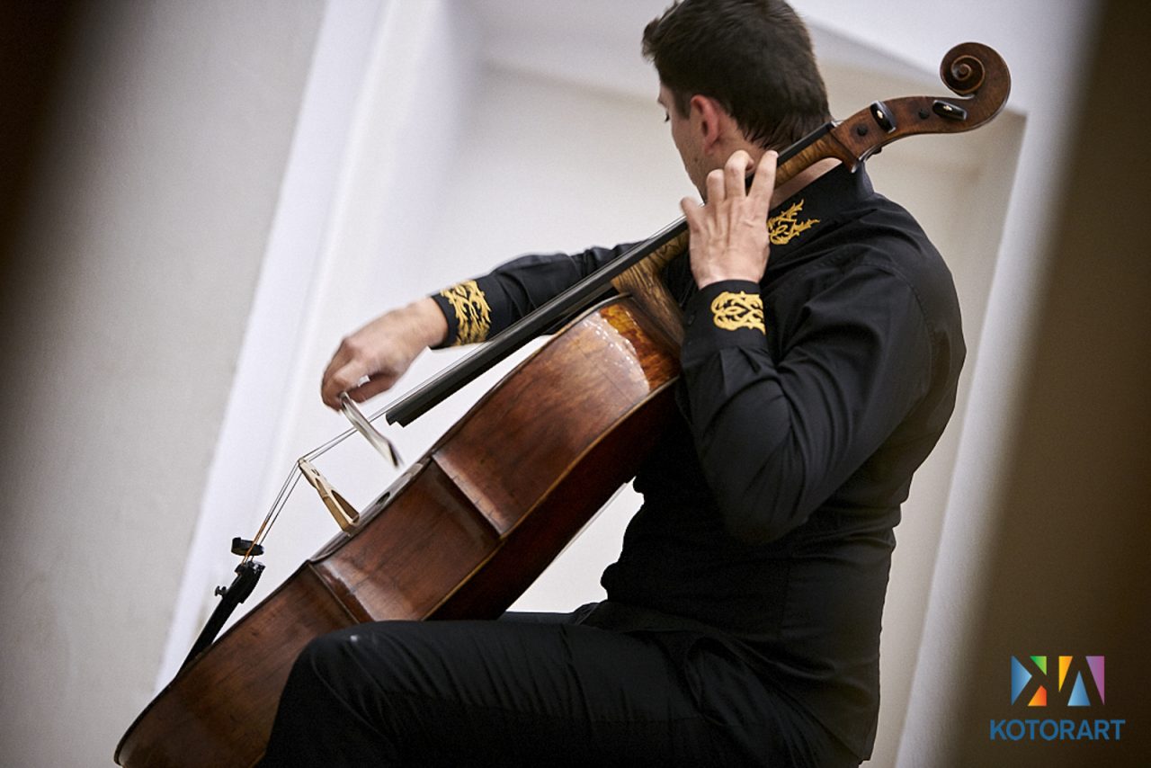 Poznati violončelista dirljivim gestom zaokružio resital u Kotoru