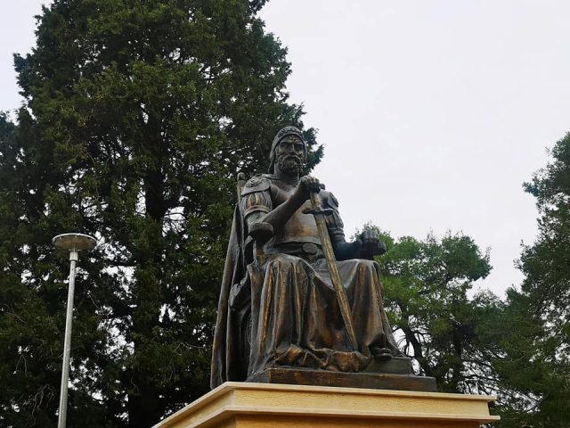 Podgorica dobila spomenik Ivanu Crnojeviću