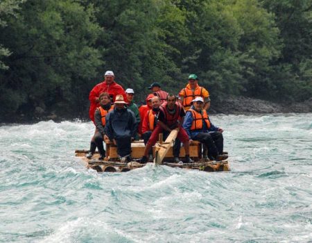 Drveni splavovi na Tari oduševili turiste iz Njemačke