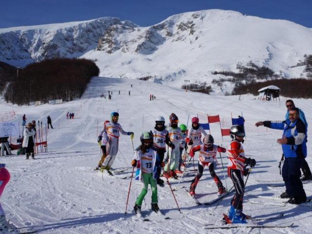 Za vikend na Žabljaku takmičenje u skijanju za mališane