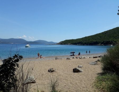 Plaže u funkciji 18. maja, zakupcima povoljnosti