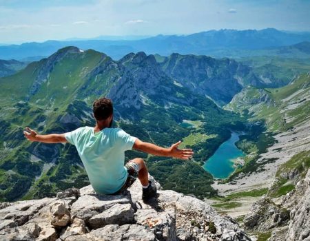 Ruska gazeta: Crna Gora, zemlja najljepše prirode