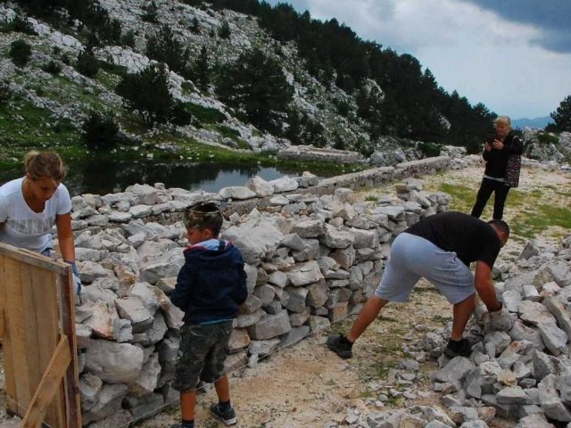 Naš krš: Dođite na prvenstvo Crne Gore u gradnji suvomeđe