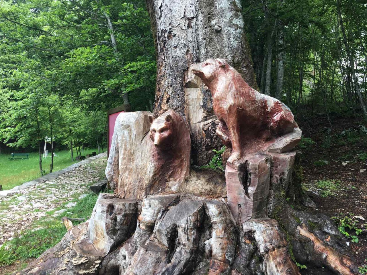 Skulpture na otvorenom oplemenjuju svijet Nacionalnih parkova Crne Gore