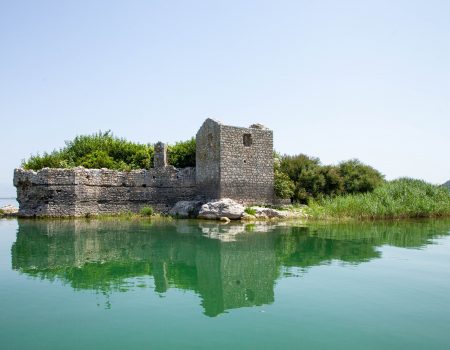 Besplatan kajak sjutra na Skadarskom jezeru