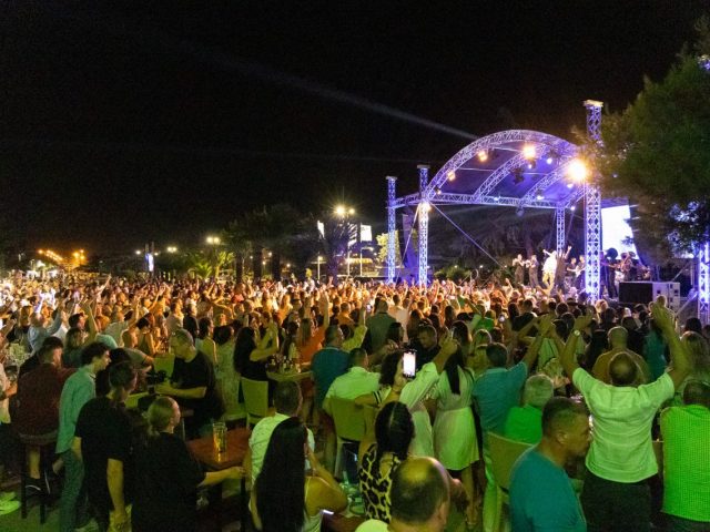 ,,Ljeto sa zvijezdama” u Baru uz regionalne muzičke zvijezde