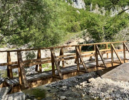 Obnovljen mobilijar u Parku prirode „Dragišnica i Komarnica“