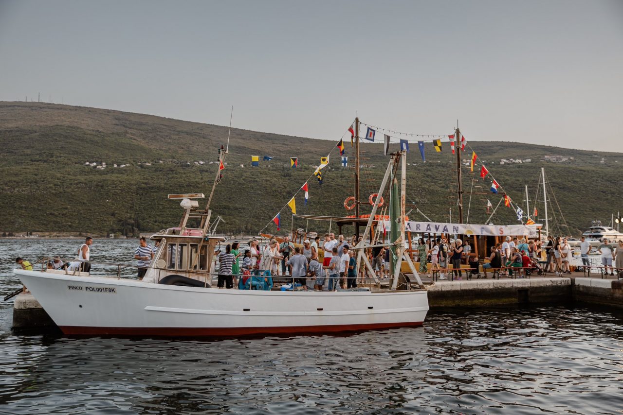 Prva fešta u okviru ovogodišnjeg “Karavana fešti” održana u Đenovićima