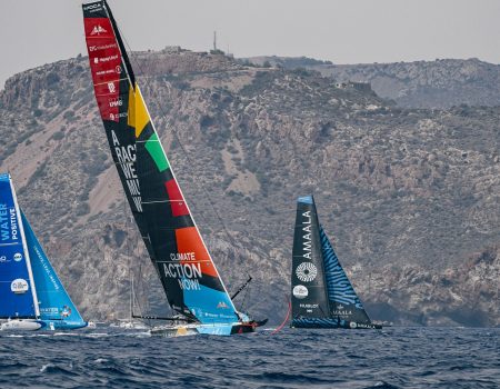 Flota Imoca jedrilica jezdi Mediteranom, još malo do finala u Boki Kotorskoj