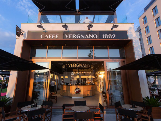 Caffè Vergnano otvorio prvi franšizni coffee shop u Porto Montenegru