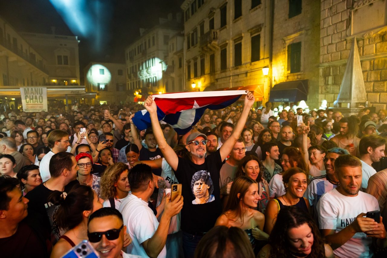 Fenomenalna noć u Kotoru uz Manu Chao i Who See