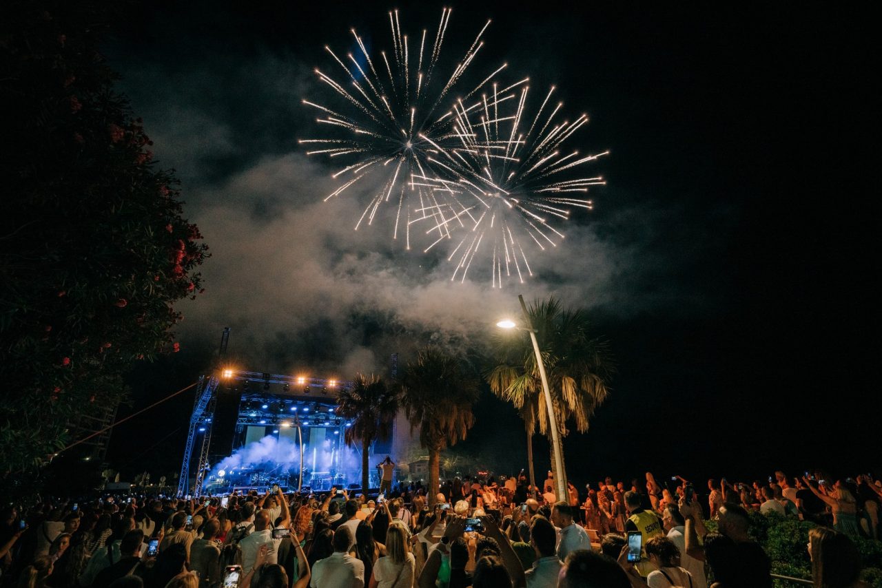 Kruna ljeta u Budvi: Petrovačka noć 10. septembra