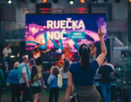 Ne propustite: “Riječku noć” 6. septembra uz Trio gušt