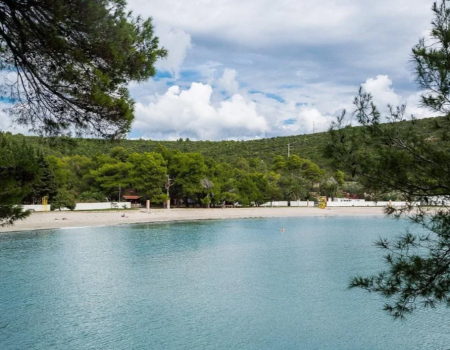 TO Tivat zove na pješačenje Lušticom, u planu je i kupanje na jednoj od najljepših plaža