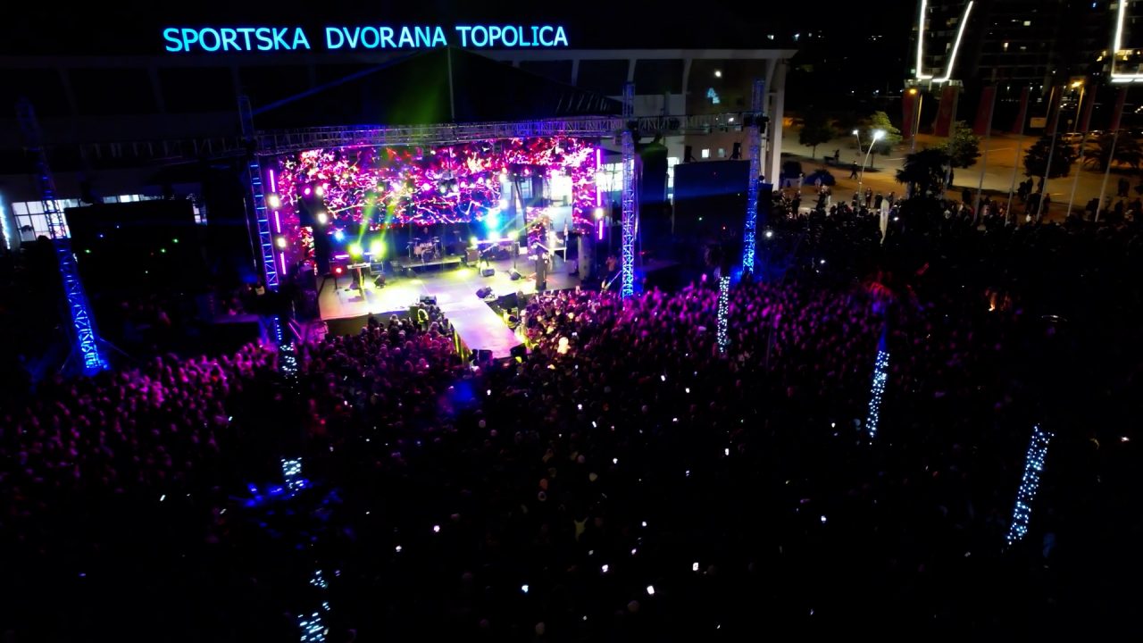 Bar: Doček uz hitove 90-tih, praznični koncerti Prijović, Bekvalac, Čolić i Pejović za najluđi provod