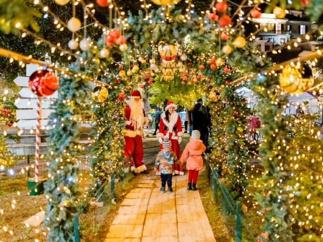 Herceg Novi: Magičan vikend u “Parku praznične čarolije”