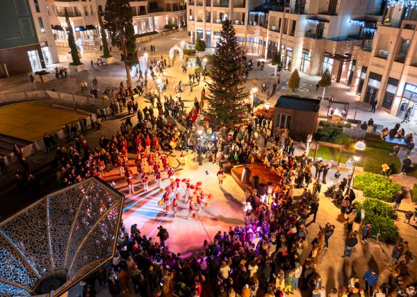 Zvanično počela praznična sezona u Portonovom