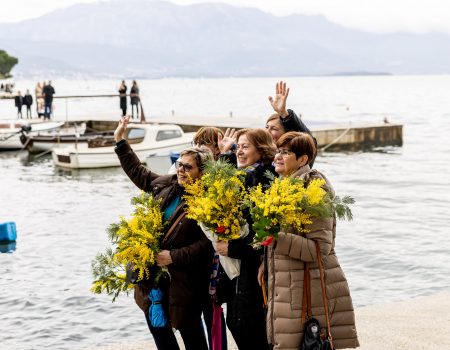Fešta jača od kiše: Posjetioci iz cijelog regiona na Berbi mimoze