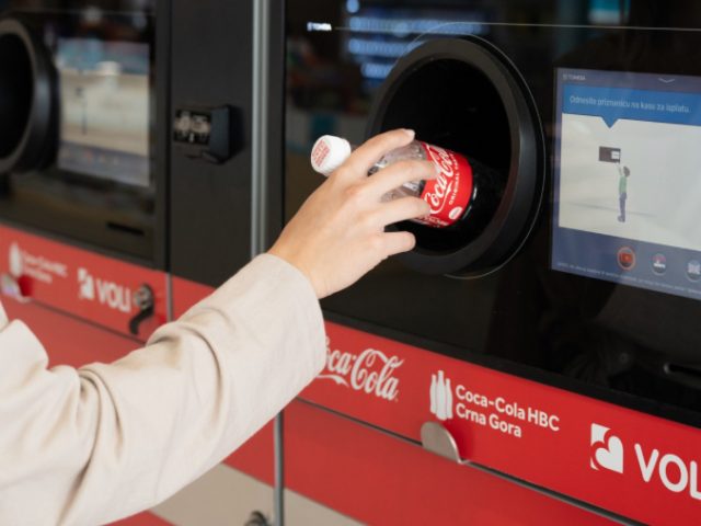 Postavljena dva reciklomata u objektu „Naš diskont“