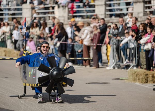 Trka karića pomjerila je ponovo granice