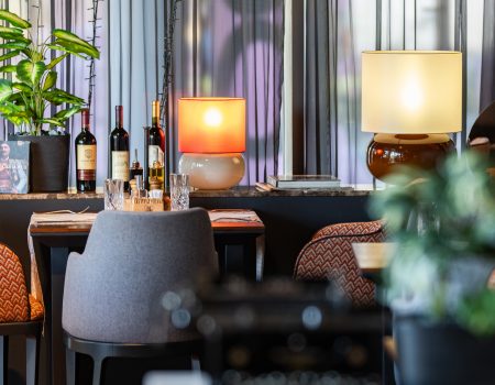 „Cuts of Memory“ Lade Bozhine u galeriji hotela Crowne Plaza Podgorica