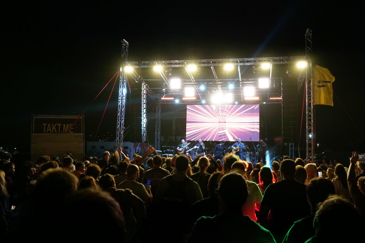 Peti Festival vjetra zatvoren uz muziku i punu pontu Seljanovo