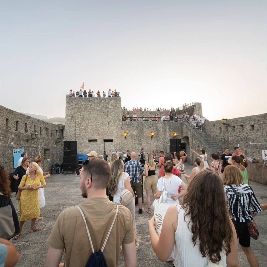 Dočekajmo ljeto na Forte Mare uz hitove Madonne!