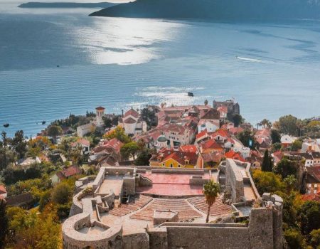 Herceg Novi je muzička destinacija ljeta: Bryan Adams, Gipsy Kings, Amira Medunjanin i Rosenberg Trio na Kanli Kuli