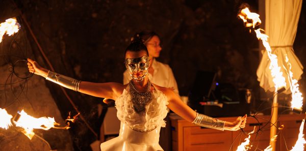 White Gala: Ljetnji spektakl u bijelom stiže na Laguna plažu u Budvi