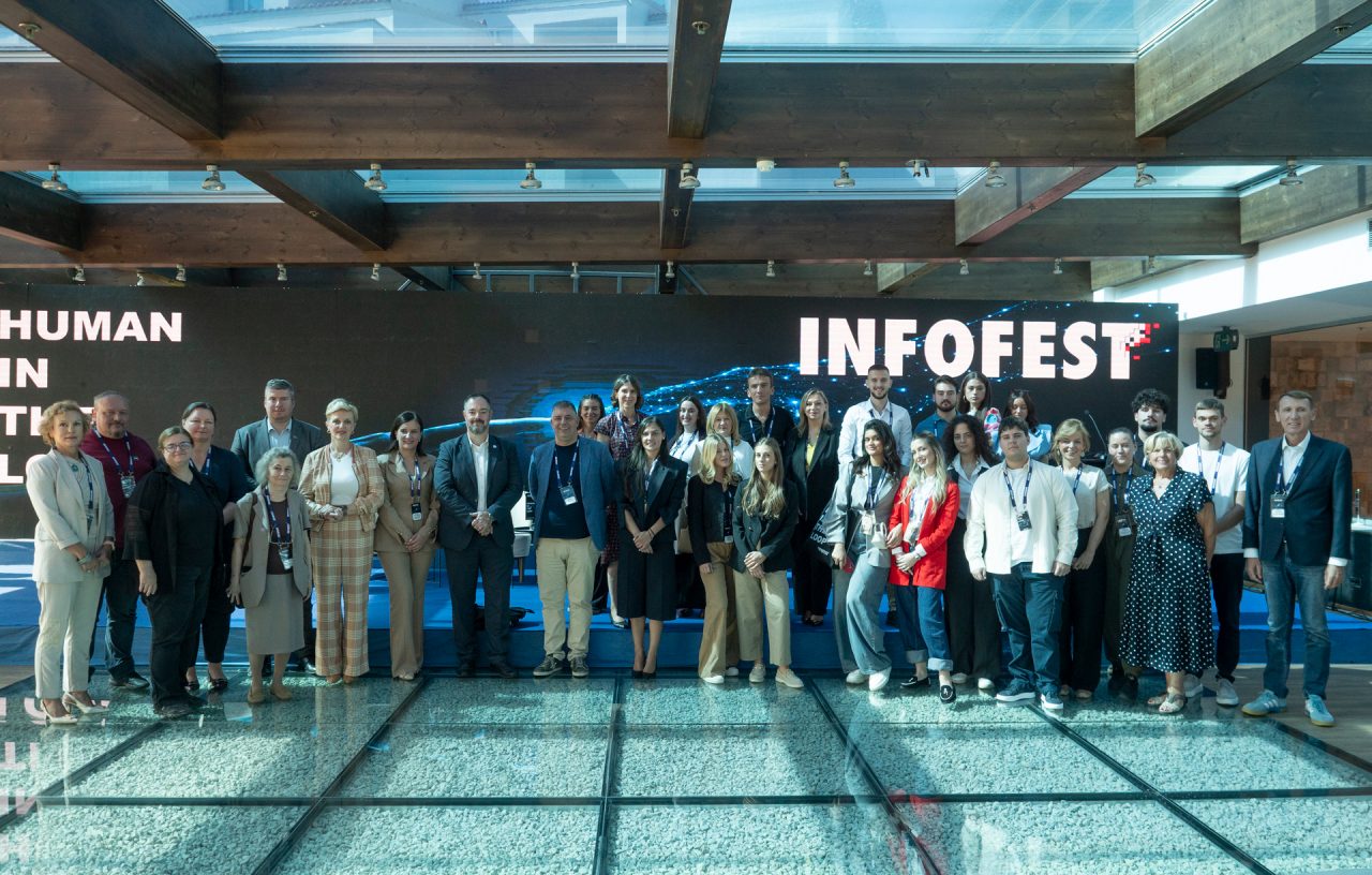 Završen INFOFEST 2026: Vještačka inteligencija mijenja pravila, ali odluke i odgovornost moraju ostati na čovjeku